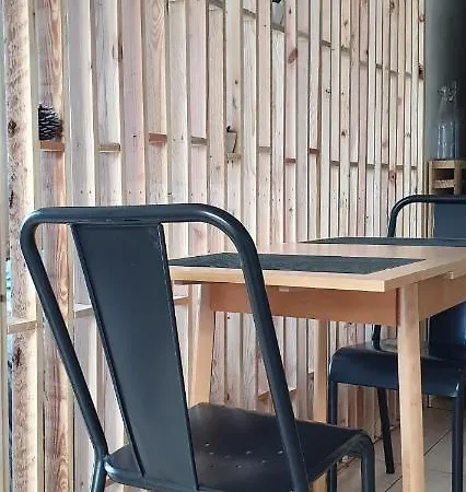 Ferienhaus Studio Cosy Avec Grande Terrasse Au Calme