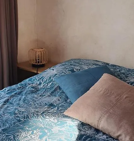 Ferienhaus Studio Cosy Avec Grande Terrasse Au Calme *